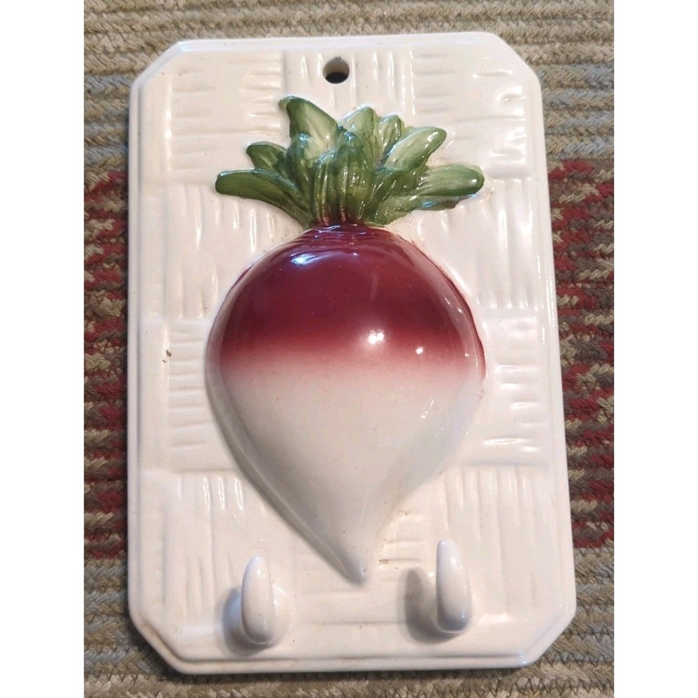 Weiss Handpainted Ceramic Made In Brazil Wall Towel Holder Hanger Kitchen Radish